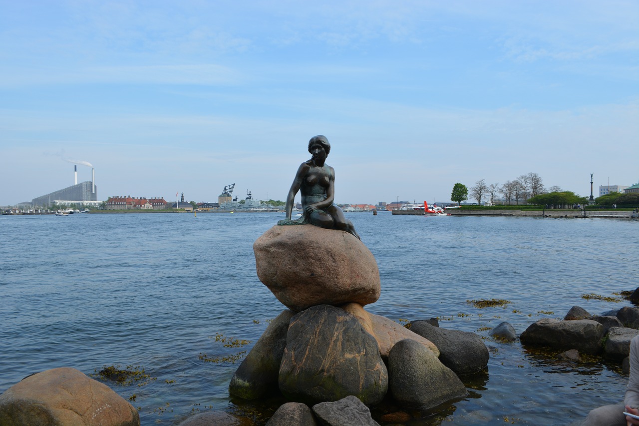 Die kleine Meerjungfrau in Kopenhagen – Foto: Pixabay